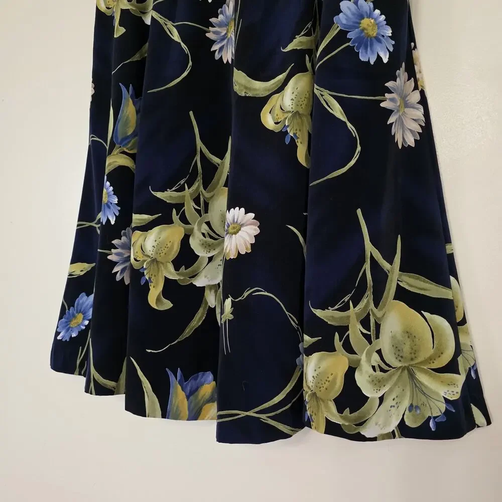 American Vintage features elastic